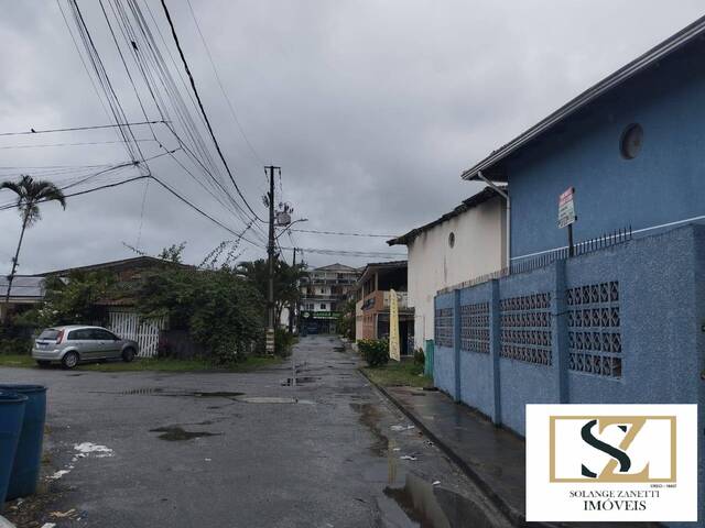 Sobrado para Venda em Matinhos - 4