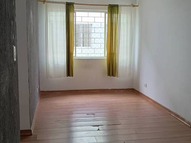 Apartamento para Venda em Curitiba - 4