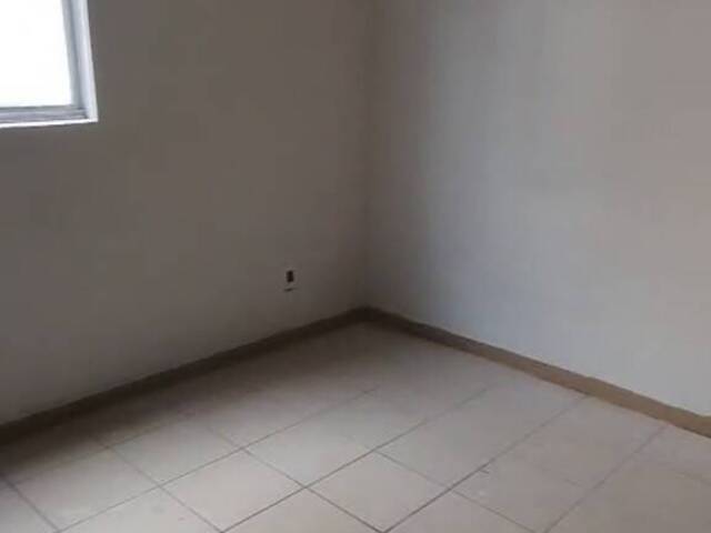 #A0098_25 - Apartamento para Venda em Curitiba - PR - 3