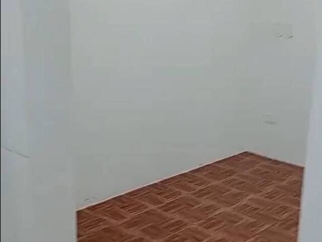 #A0099_25 - Apartamento para Venda em Curitiba - PR - 3