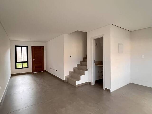 #S0040_25 - Sobrado para Venda em Curitiba - PR - 2