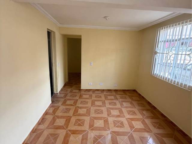 #836 - Apartamento para Venda em Curitiba - PR - 2