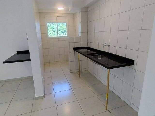 Apartamento para Venda em São José dos Pinhais - 4