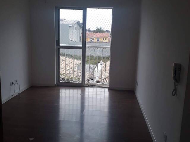 Apartamento para Venda em Pinhais - 3