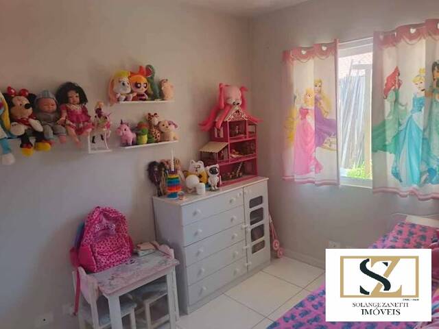 Casa para Venda em Fazenda Rio Grande - 5