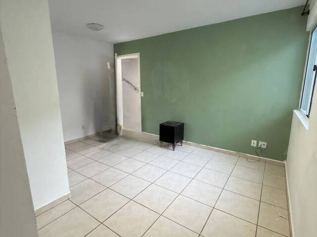 #A0040_26 - Apartamento para Venda em Curitiba - PR - 2