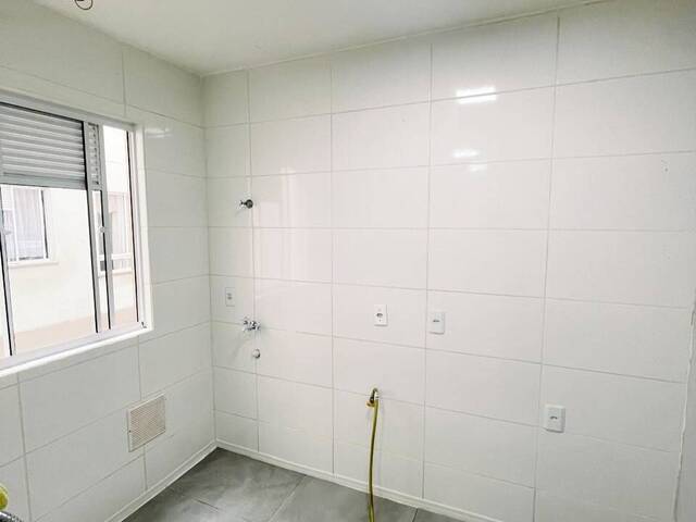 Apartamento para Venda em Campo Largo - 4