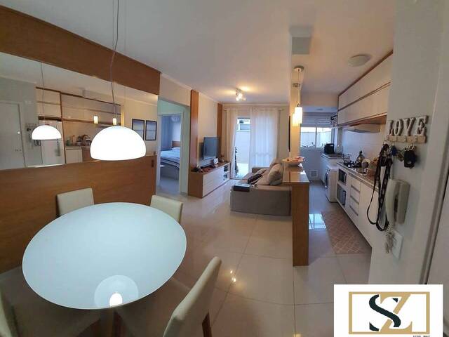 Apartamento para Venda em Pinhais - 2