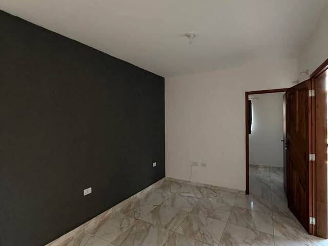 Casa para Venda em Curitiba - 4