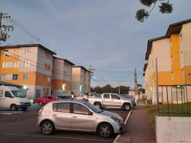 Apartamento para Venda em Curitiba - 2
